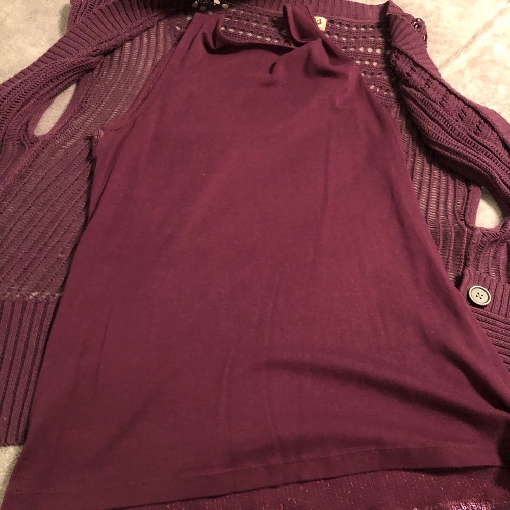 Mudd and Apt 9 matching tops. Size XL - Picture 7 of 8